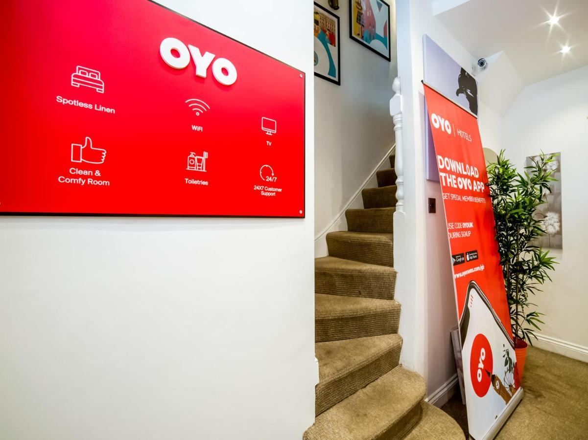 Oyo Tamtam Acton Hotel Londres Exterior foto